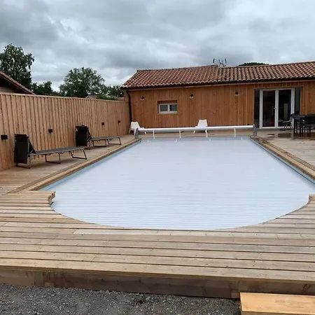 בית נופש Le Petit Paradis *